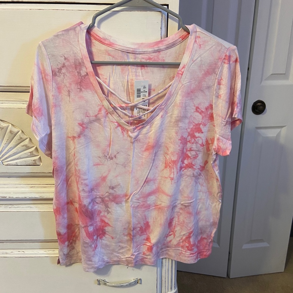 NWT tie dye t shirt